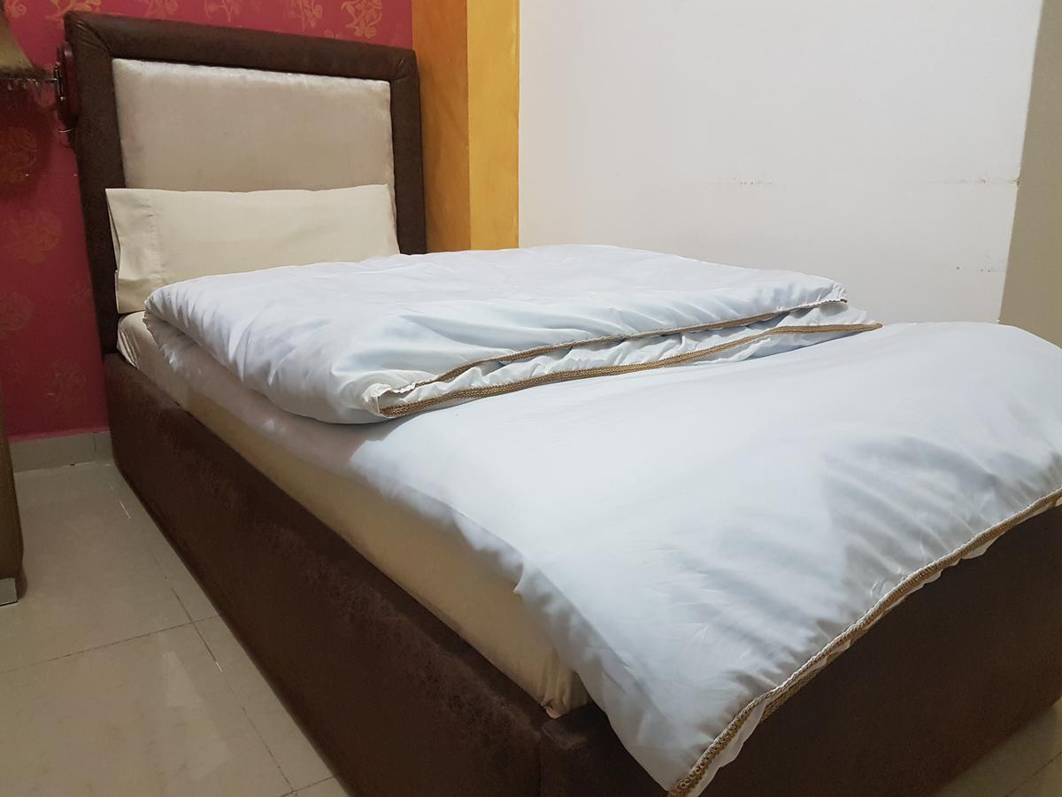 Novo Hotel Brazzaville Eksteriør bilde